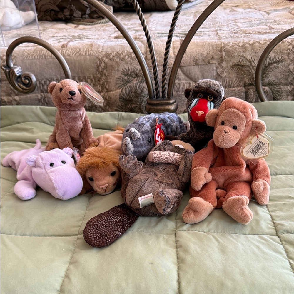 Vintage Ty Beanie Babies zoo animal set